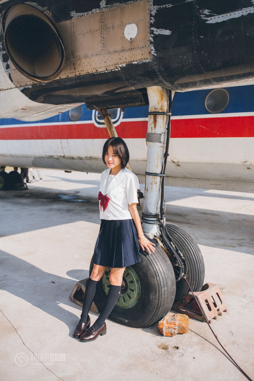 开怀大笑的14岁短发初中美女米粒日系jk制服图片