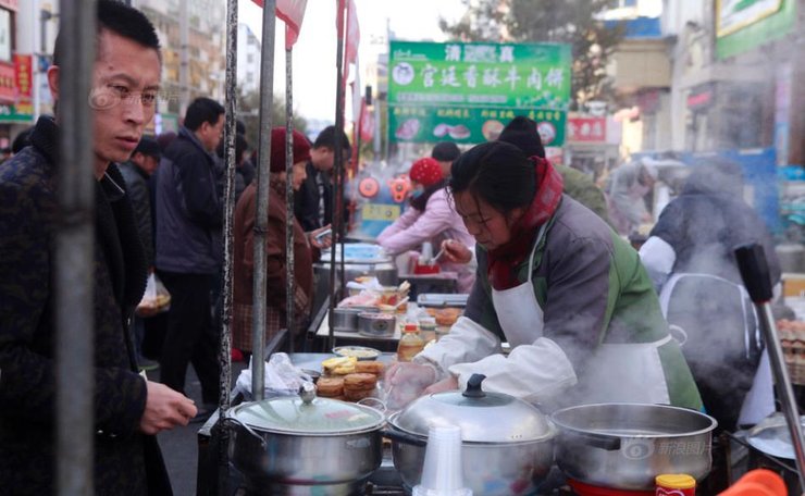 这是中国最北最冷的“美食一条街”