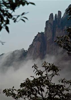 摄影图片云里雾里三清山景色优美