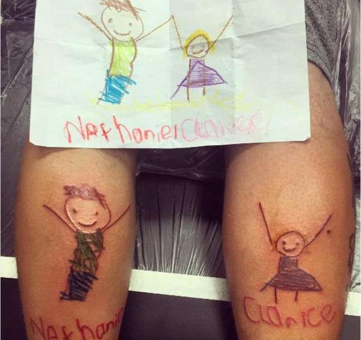国外父母将孩子画作纹在身上永久保存