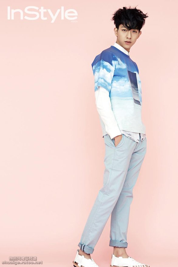 韩国帅哥李正信《Instyle》时尚杂志封面