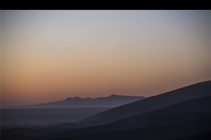 沙漠日落美景图 感受大漠之美