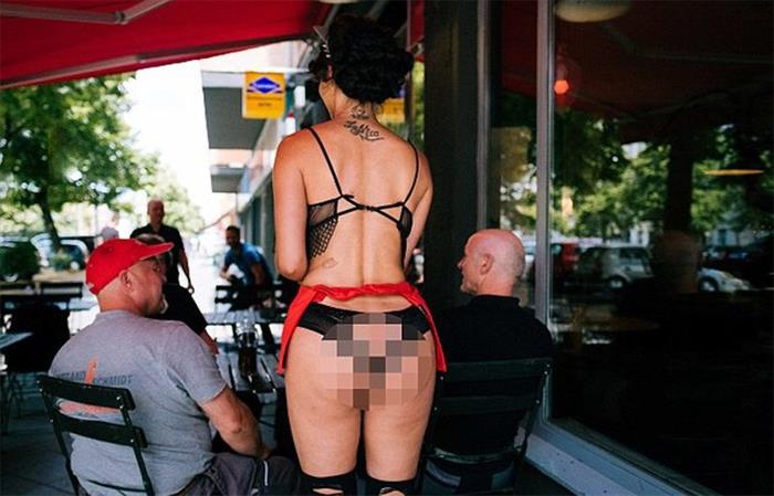 德国现裸体餐厅 食客脱上衣可领免费饮料