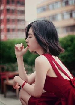 韩国第一网络模特尹善英时尚街拍写真