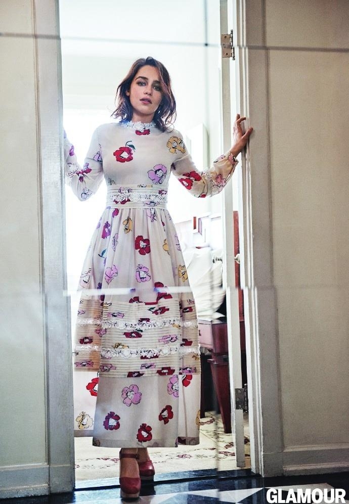 英国女演员艾米莉亚克拉克时尚杂志封面写真