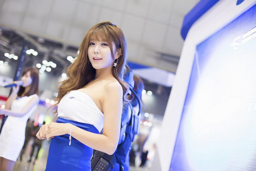 韩国西西人体美女车模许允美大胆摄影大尺度图片