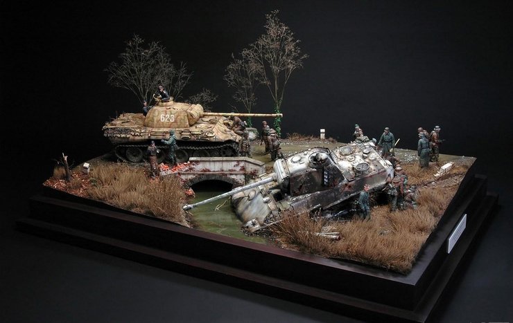 模型再现二战 德豹式坦克陷入泥沼
