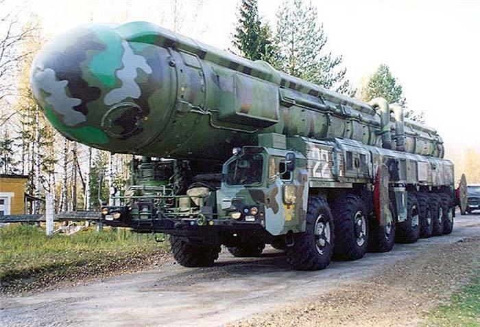 邪恶的俄罗斯白杨M洲际导弹